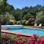 D'hotes - Tomland Bed and breakfast 4*