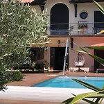 Bed and breakfast D'hotes - Tomland 4*