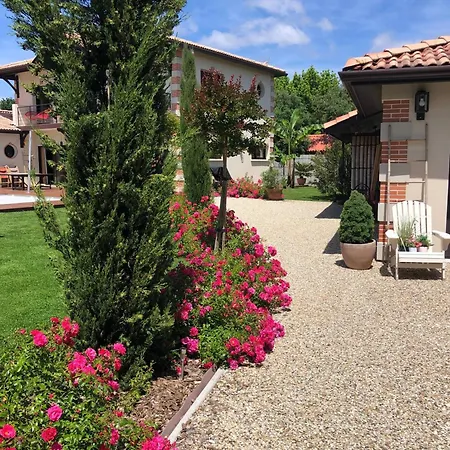 Bed & Breakfast Tomland 3*