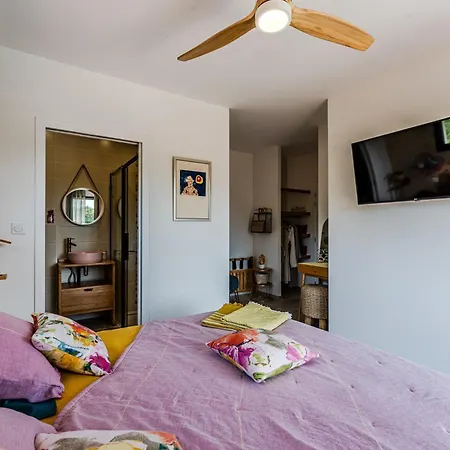 Bed & Breakfast Tomland 3*
